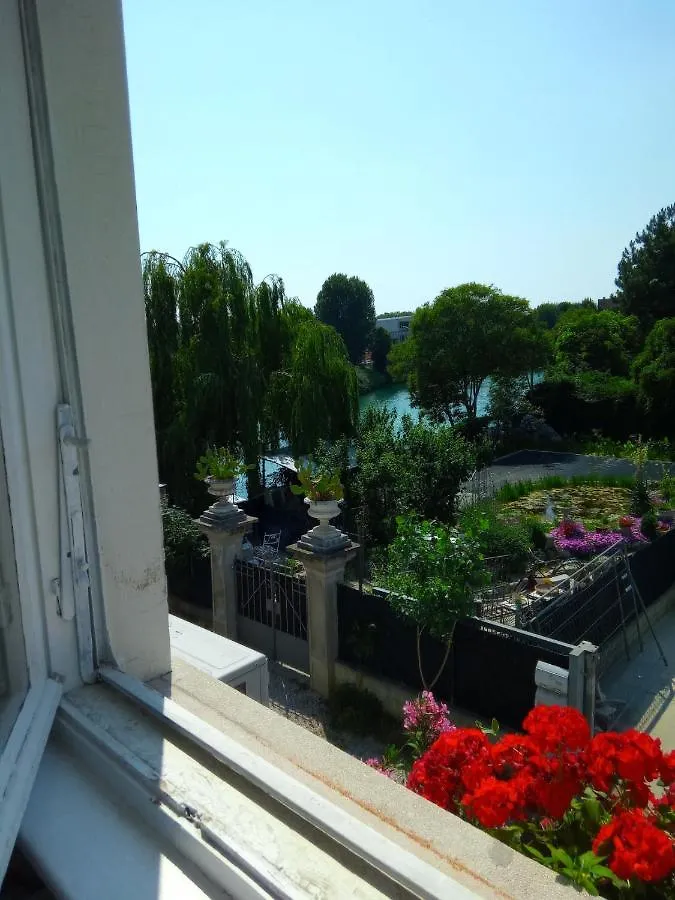 Villa Fiorita Monfalcone 2*,  Włochy