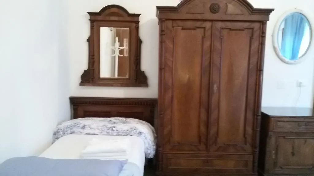 Villa Fiorita Monfalcone Oda ve Kahvaltı